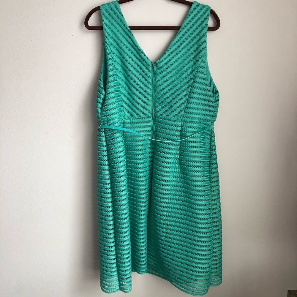 HOST PICK!!! Motherhood Maternity Green belted jacquard dress - Picture 2 of 5